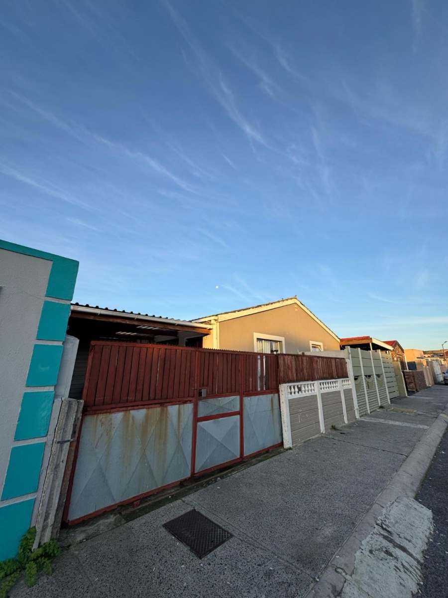 2 Bedroom Property for Sale in Portlands Western Cape